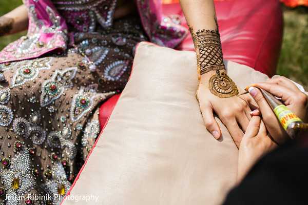 Mehndi details.