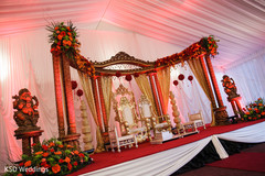 An Indian bride and groom wed in a lovely Hindu ceremony!