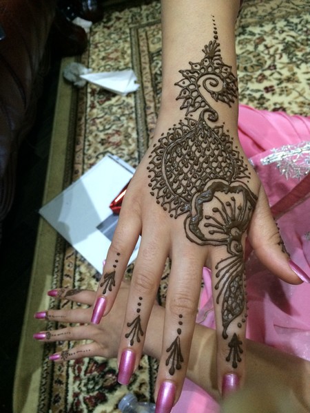 mehndi maharani finalist: Makeup - Hair - Mehndi by Sonia G.