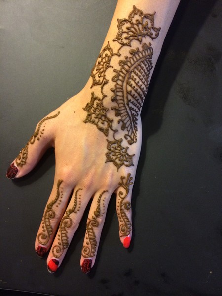 mehndi maharani finalist: Makeup - Hair - Mehndi by Sonia G.