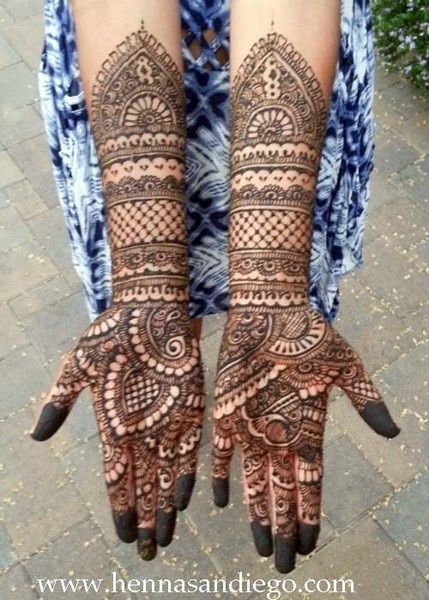 Mehndi Maharani Finalist: Henna SanDiego