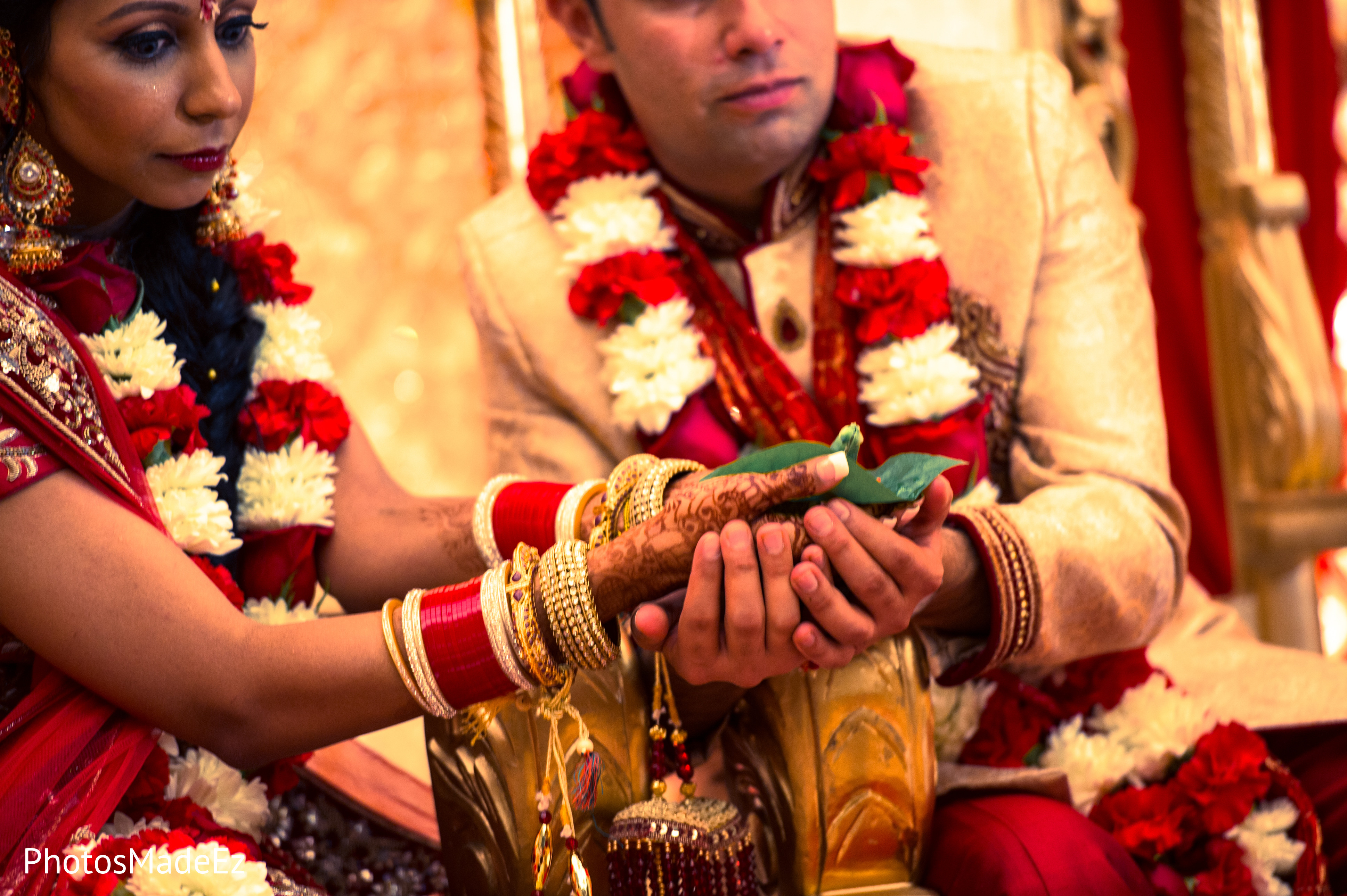 Ceremony in Jersey City, NJ Indian Wedding by PhotosMadeEz | Maharani