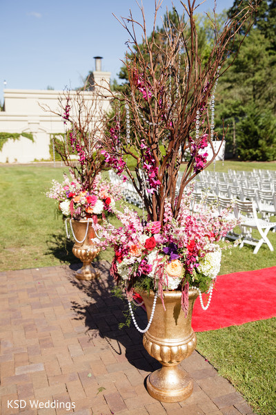 Floral & Decor