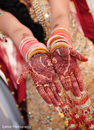 Mehndi in Long Island, NY Sikh Wedding by Qamar Photography | Maharani ...