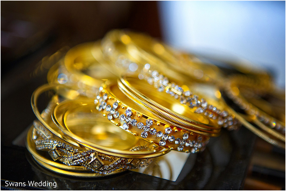 Bridal Jewelry in Kempas, Malaysia Indian Wedding by Swans Wedding