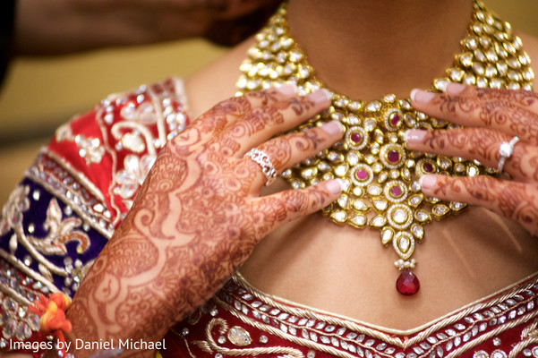 Mehndi & Necklace