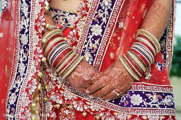 Mehndi & Bangles