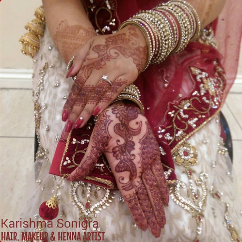 2015 Mehndi Maharani Finalist: Karishma Sonigra