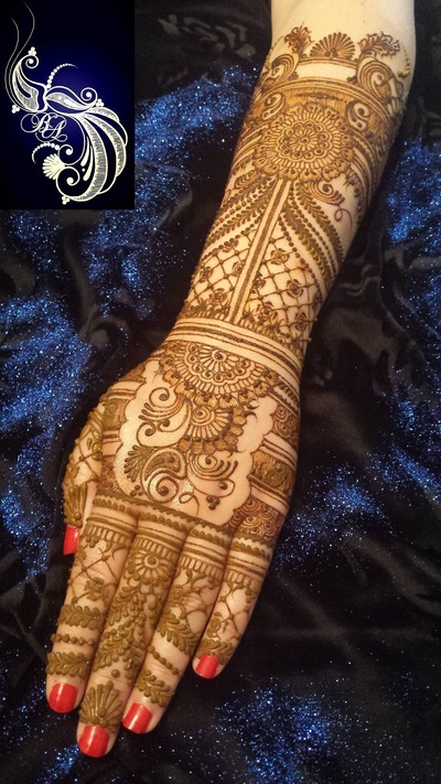 2015 Mehndi Maharani Finalist Beaut?s d'Ailleurs Henn?