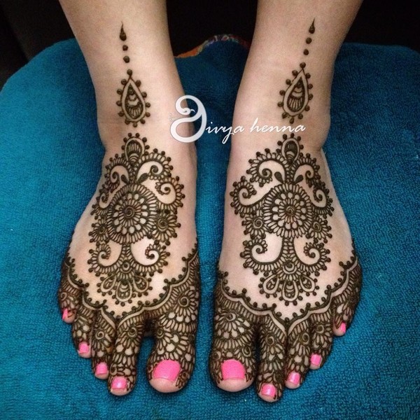 2015 Mehndi Maharani Finalist Divya Henna