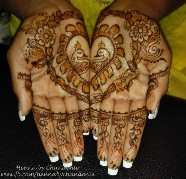 2015 Mehndi Maharani Finalist Henna by Chandenie