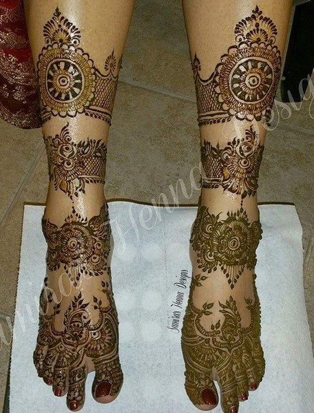 2015 Mehndi Maharani Finalist Samira's Henna Designs