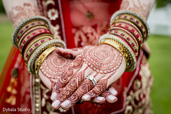 20+ Modern Wedding Mehndi Designs Trending Now | WedMeGood