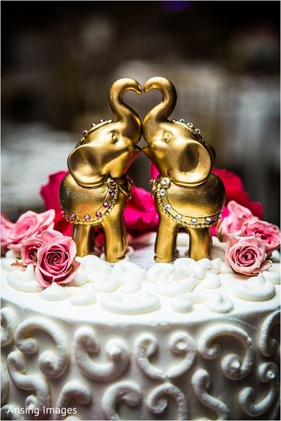 cake topper