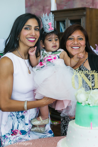 Maharani Vivienne's 1st Birthday Celebration!