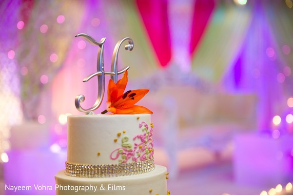 cake topper