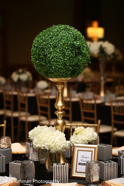 reception floral and decor