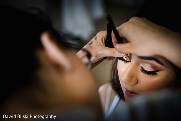 indian bride getting ready