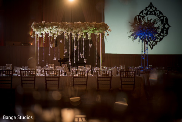 reception floral and decor