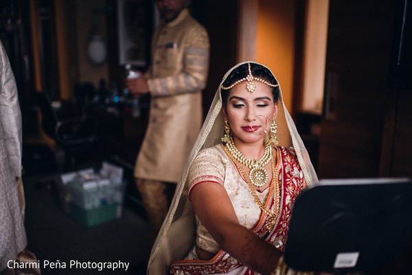 indian bride getting ready