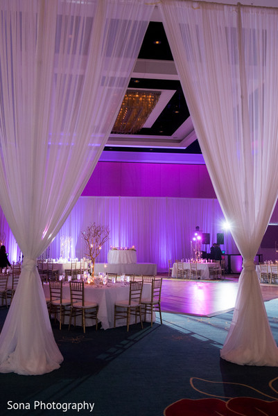 reception floral and decor