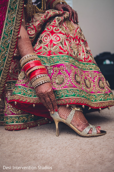 mehndi feet