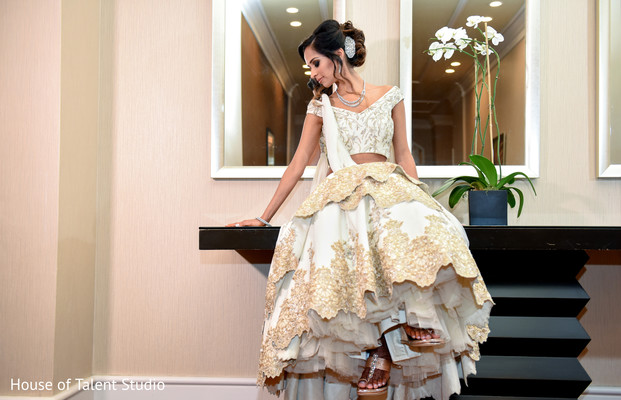 indian bride reception portrait