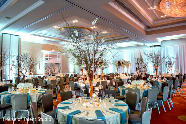 reception floral and decor