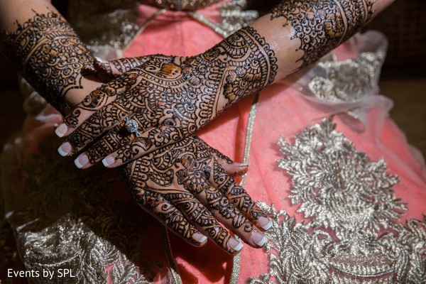 Mehndi