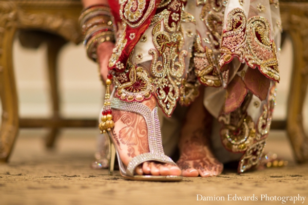 Indian wedding ceremony bridal shoes lengha | Photo 5012