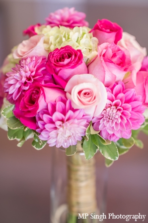 Indian-wedding-boquet-pink-petals | Photo 2698