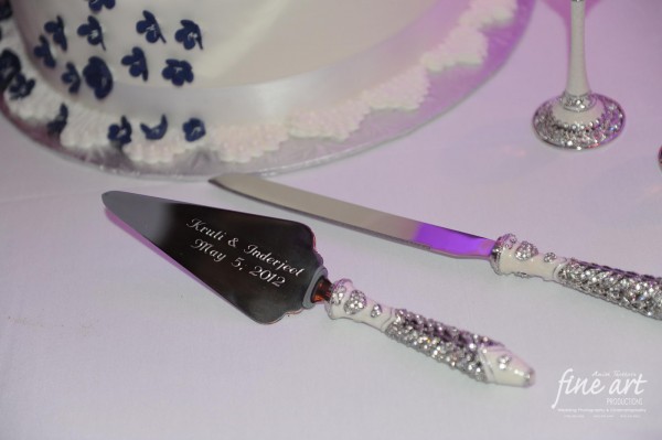 Ideas for indian wedding reception with this custom Indian wedding cake knife.