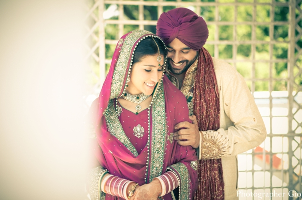 Indian wedding photography captures Indian bride and groom after their Sikh wedding.