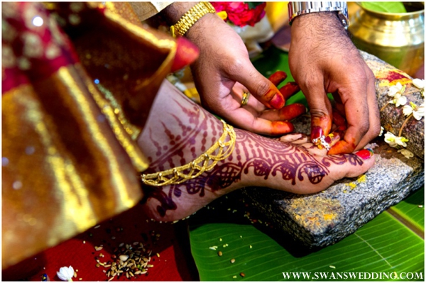 Bridal mehndi on feet of south indian bride