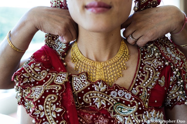 Indian bridal jewelry set for fusion indian wedding.